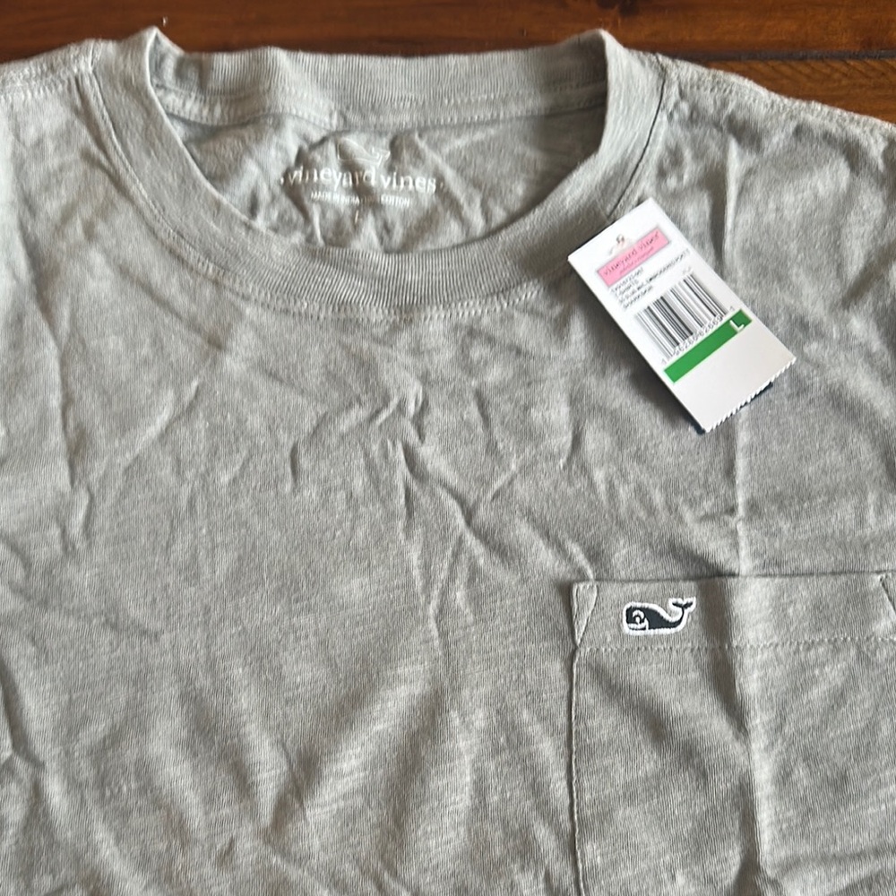 Vineyard Vines Heather Gray Pocket Tee